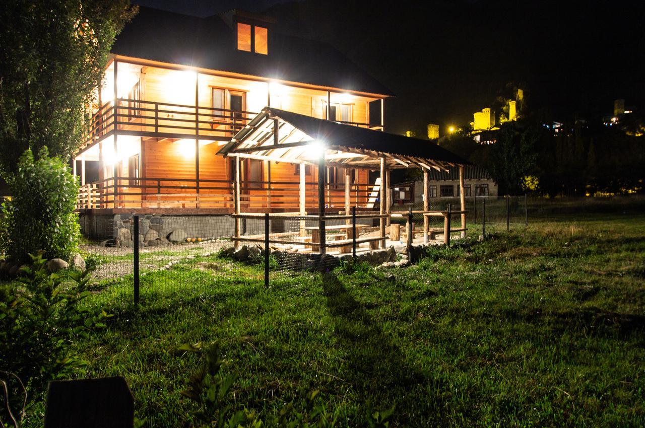 Guesthouse Gio Kashveti Esterno foto